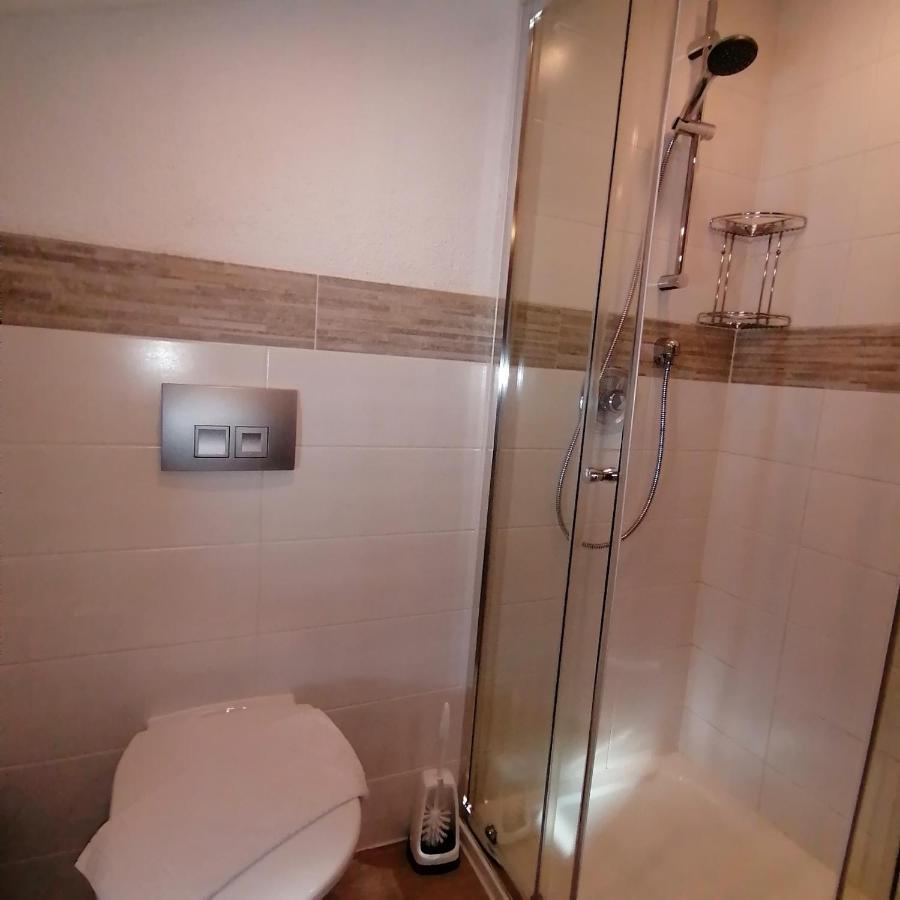 Haus Hubertus Apartment Hochfilzen Bagian luar foto