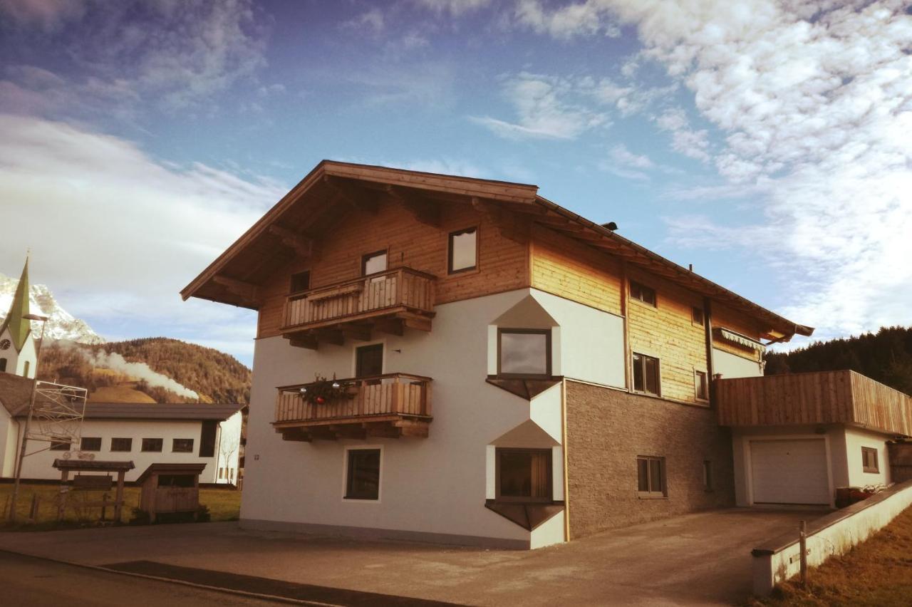 Haus Hubertus Apartment Hochfilzen Bagian luar foto